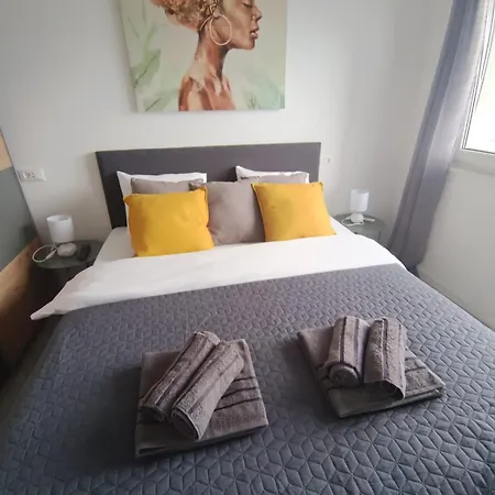 Διαμέρισμα Perleta Luxury Sea View With Jacuzzi *