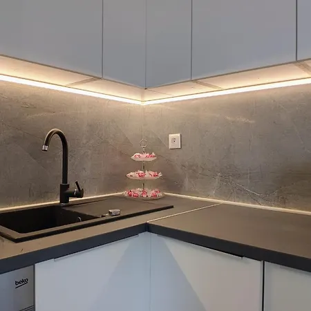 Perleta Luxury Sea View With Jacuzzi Trogir