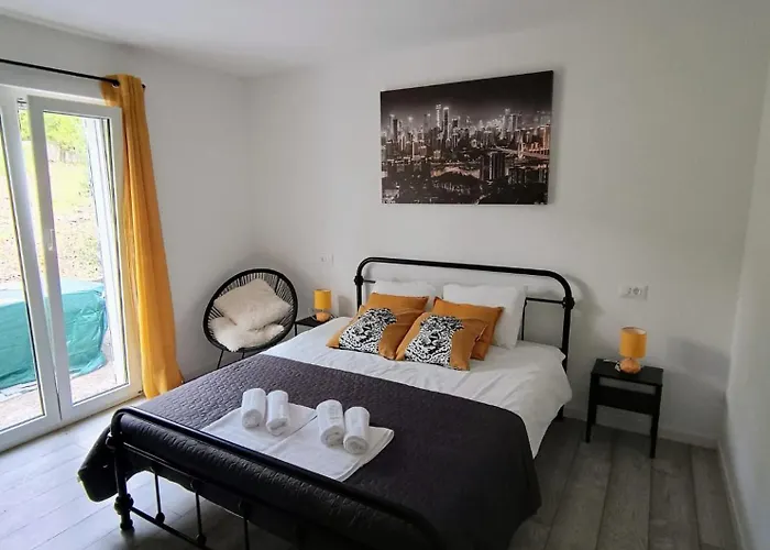 Apartman Perleta Luxury Sea View With Jacuzzi