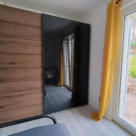 Apartman Perleta Luxury Sea View With Jacuzzi Trogir