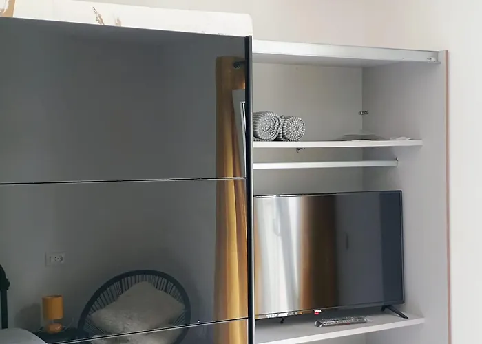 Apartment Perleta Luxury Sea View With Jacuzzi Trogir