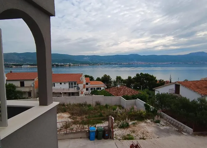 Perleta Luxury Sea View With Jacuzzi