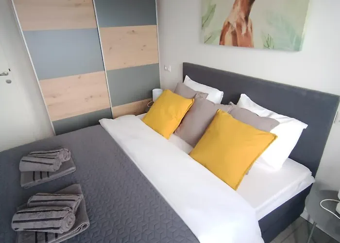 Apartment Perleta Luxury Sea View With Jacuzzi *